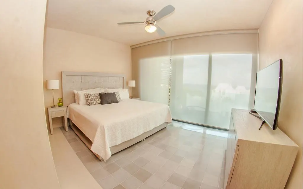 Apartment Amazing Ocean View View 2Br Condo In Wonderful Location Of Pdc By Happy Address Playa del Carmen