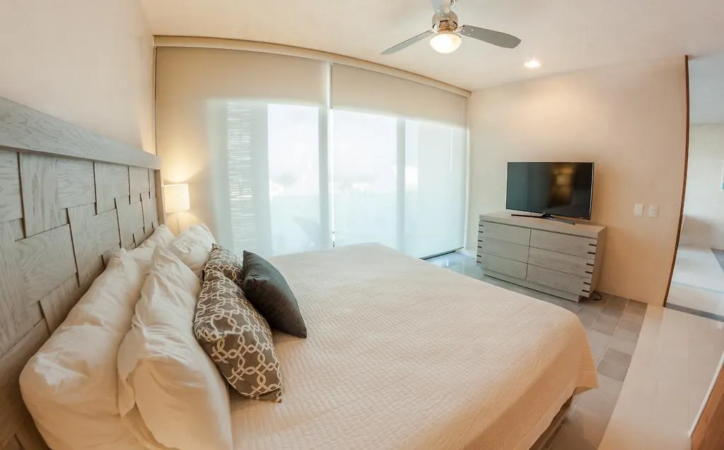 Apartman Amazing Ocean View View 2Br Condo In Wonderful Location Of Pdc By Happy Address Mexikó